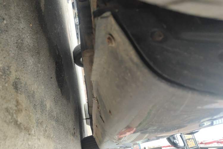 Used Geely Auto Emgrand 2014 Sedan 1.5L Manual Fashion Edition Chassis Rear Right
