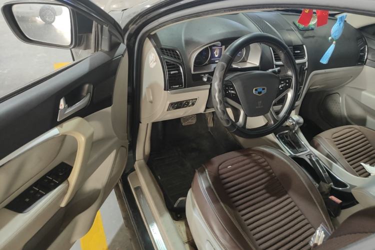 Used Geely Auto Emgrand 2014 Sedan 1.5L CVT Elite Model Driver Seat