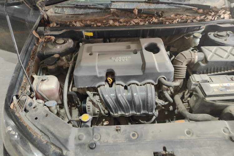 Used Geely Auto Emgrand 2014 Sedan 1.5L CVT Elite Model Engine Bay Right