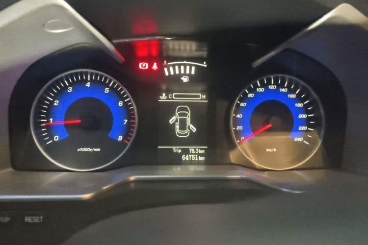 Used Geely Auto Emgrand 2014 Sedan 1.3T Manual Elite Model Instrument Cluster