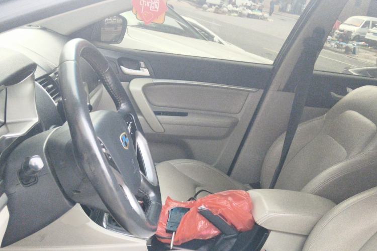 Used Geely Auto Emgrand 2014 Sedan 1.5L Manual Elite Model Left Front Seat