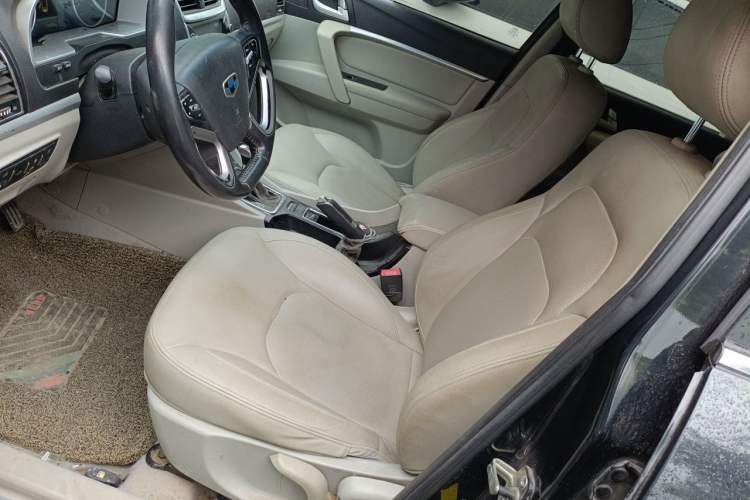 Used Geely Auto Emgrand 2014 Sedan 1.5L CVT Elite Model Left Front Seat