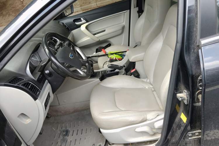 Used Geely Auto Emgrand 2014 Sedan 1.5L Manual Elite Model Left Front Seat
