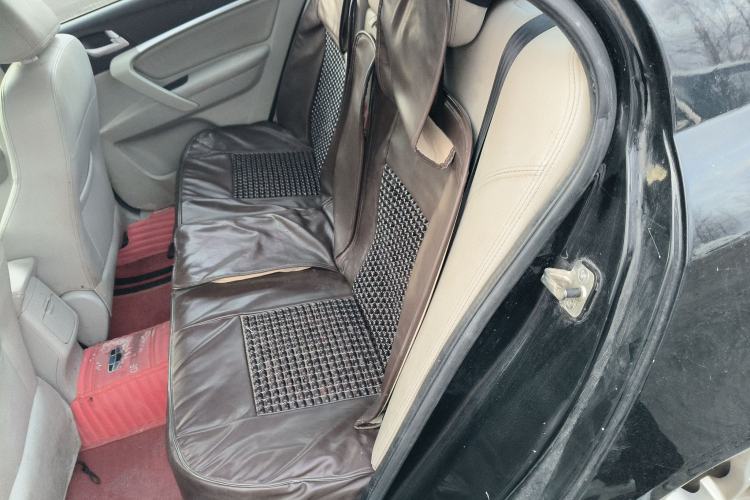 Used Geely Auto Emgrand 2014 Sedan 1.5L Manual Elite Model Left Rear Seat