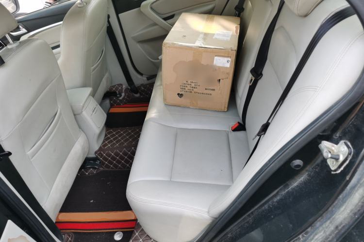Used Geely Auto Emgrand 2014 Sedan 1.5L Manual Elite Model Left Rear Seat