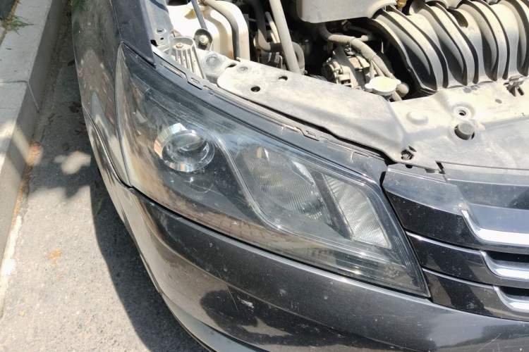 Used Geely Auto Emgrand 2014 Sedan 1.5L Manual Elite Model Right Front Headlight