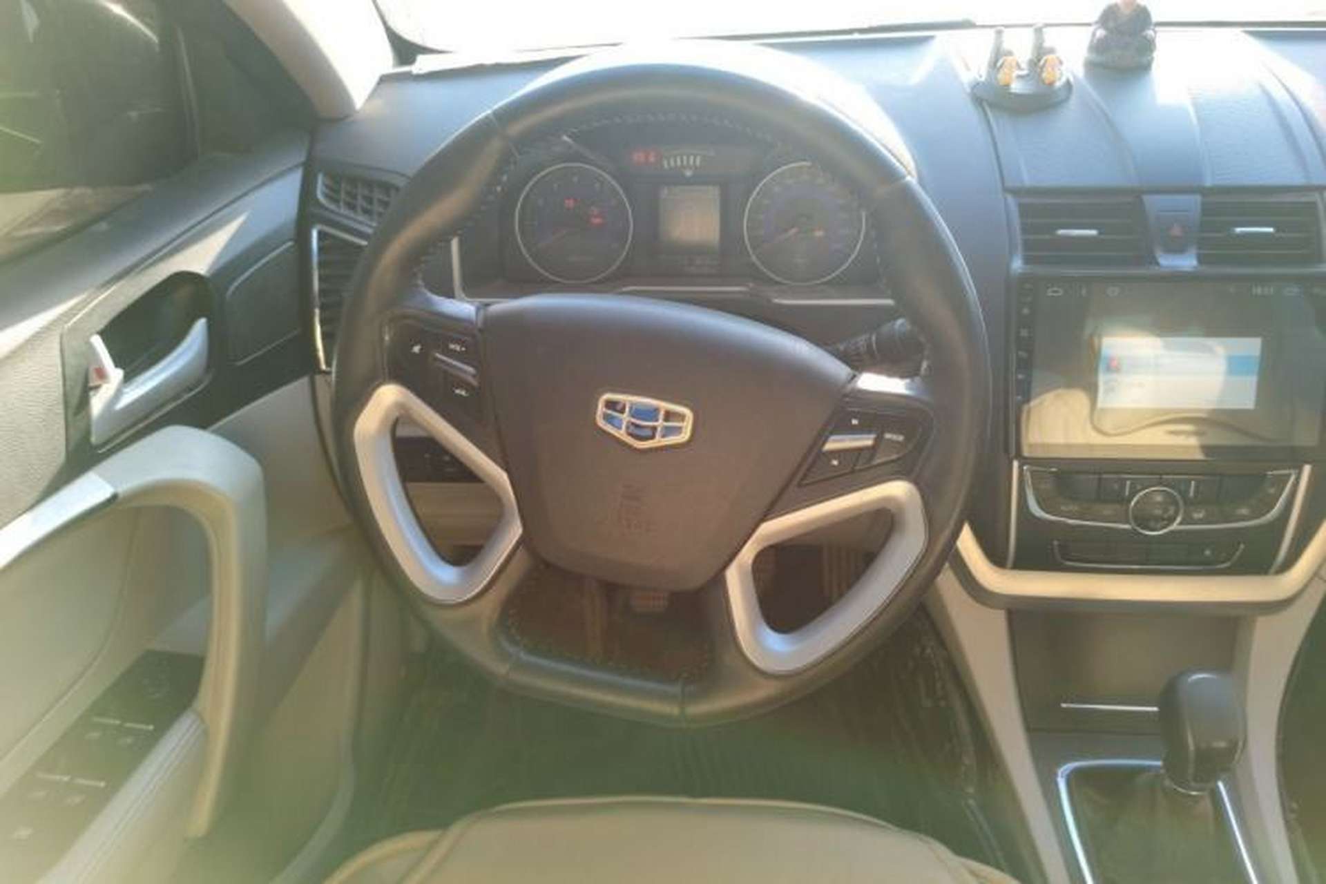 Used Geely Auto Emgrand 2014 Sedan 1.5L Manual Elite Model Steering Wheel