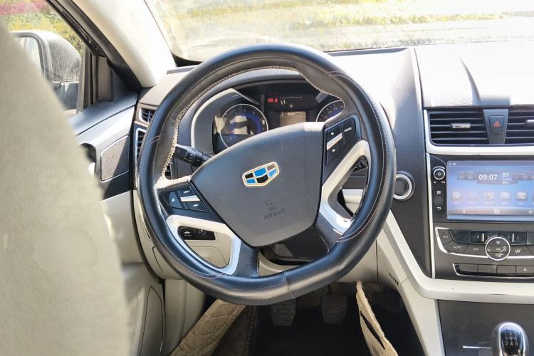 Used Geely Auto Emgrand 2014 Sedan 1.5L Manual Elite Model Steering Wheel