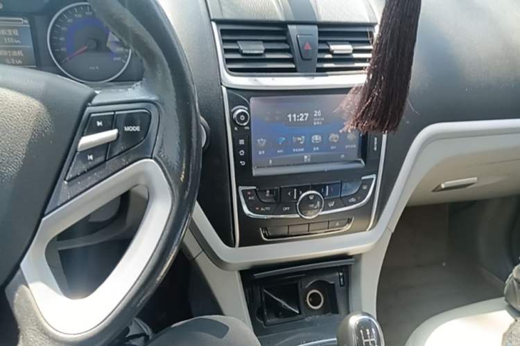 Used Geely Auto Emgrand 2014 Sedan 1.5L Manual Elite Model Audio And AC Panel