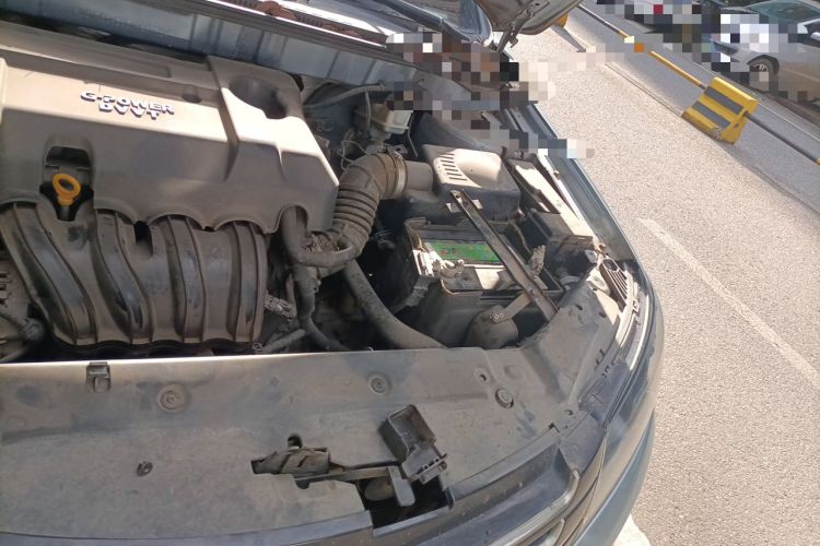 Used Geely Auto Emgrand 2014 Sedan 1.5L Manual Elite Model Engine Bay Left