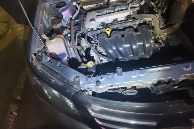 Used Geely Auto Emgrand 2014 Sedan 1.5L Manual Fashion Edition Engine Bay Right