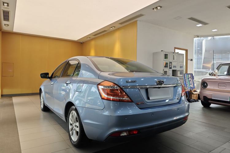 Used Geely Auto Emgrand 2014 Sedan 1.3T CVT Prestige Model Exterior 5