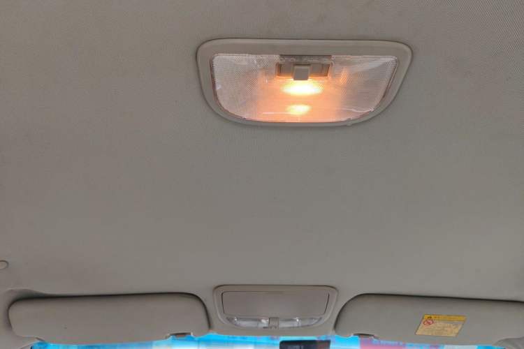 Used Geely Auto Emgrand 2014 Sedan 1.5L Manual Fashion Edition Headliner