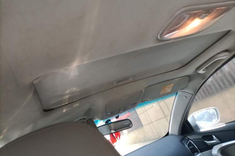 Used Geely Auto Emgrand 2014 Sedan 1.5L Manual Elite Model Headliner