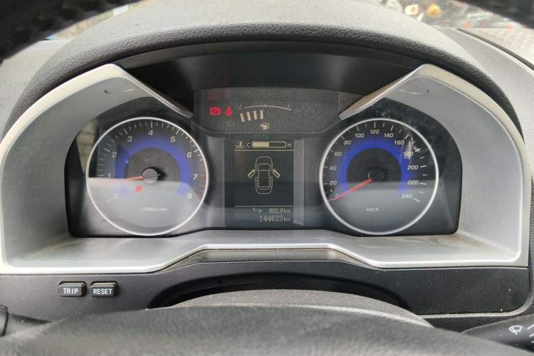 Used Geely Auto Emgrand 2014 Sedan 1.5L Manual Elite Model Instrument Cluster