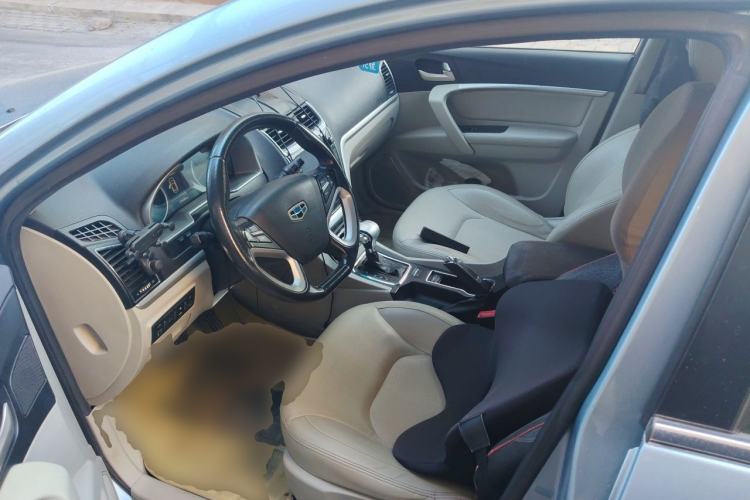 Used Geely Auto Emgrand 2014 Sedan 1.3T CVT Elite Model Left Front Seat