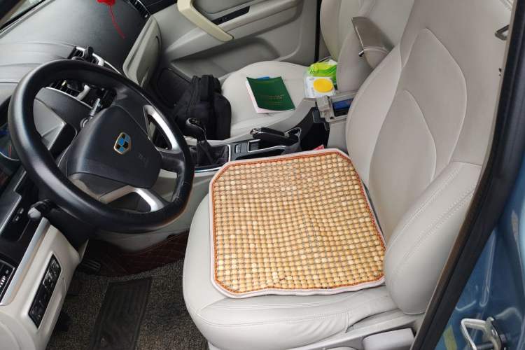 Used Geely Auto Emgrand 2014 Sedan 1.5L Manual Fashion Edition Left Front Seat
