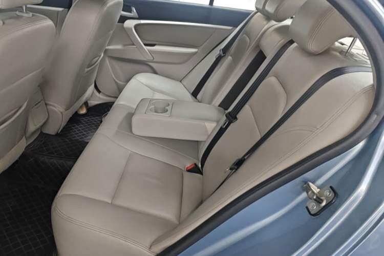 Used Geely Auto Emgrand 2014 Sedan 1.3T CVT Prestige Model Left Rear Seat