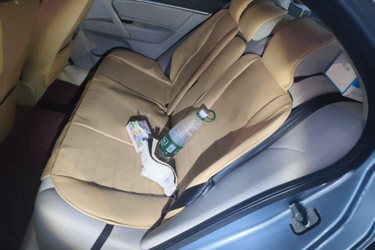 Used Geely Auto Emgrand 2014 Sedan 1.5L Manual Fashion Edition Left Rear Seat