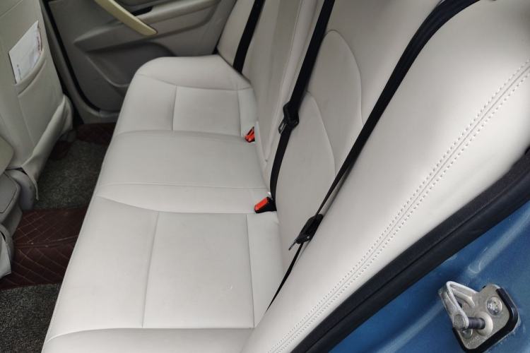 Used Geely Auto Emgrand 2014 Sedan 1.5L Manual Fashion Edition Left Rear Seat