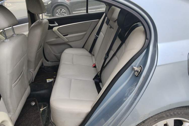Used Geely Auto Emgrand 2014 Sedan 1.5L Manual Elite Model Left Rear Seat