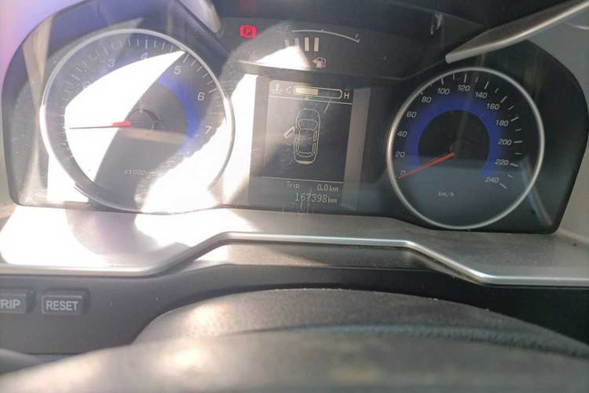 Used Geely Auto Emgrand 2014 Sedan 1.5L Manual Elite Model Odometer Close Up