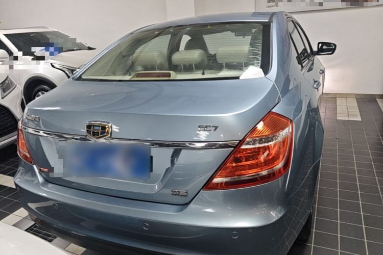 Used Geely Auto Emgrand 2014 Sedan 1.3T CVT Prestige Model Rear