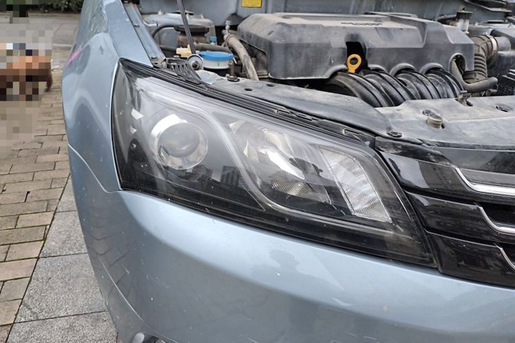 Used Geely Auto Emgrand 2014 Sedan 1.5L Manual Elite Model Right Front Headlight