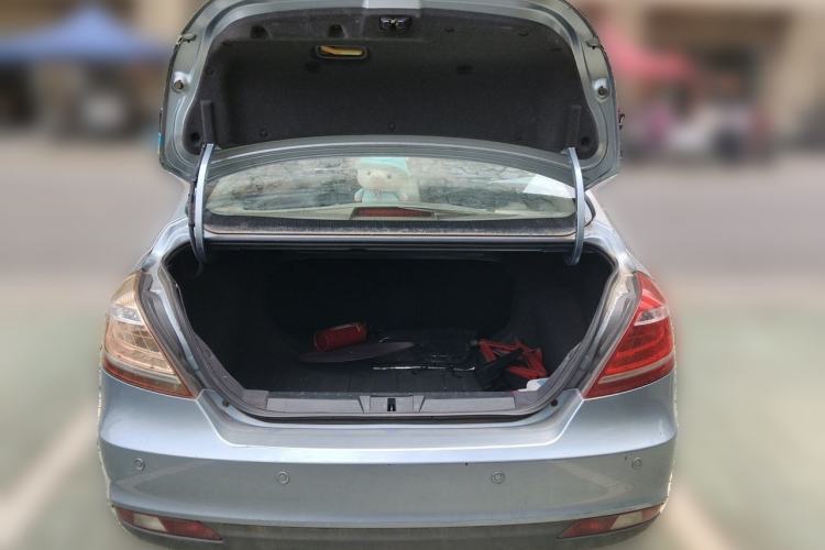 Used Geely Auto Emgrand 2014 Sedan 1.5L Manual Elite Model Trunk