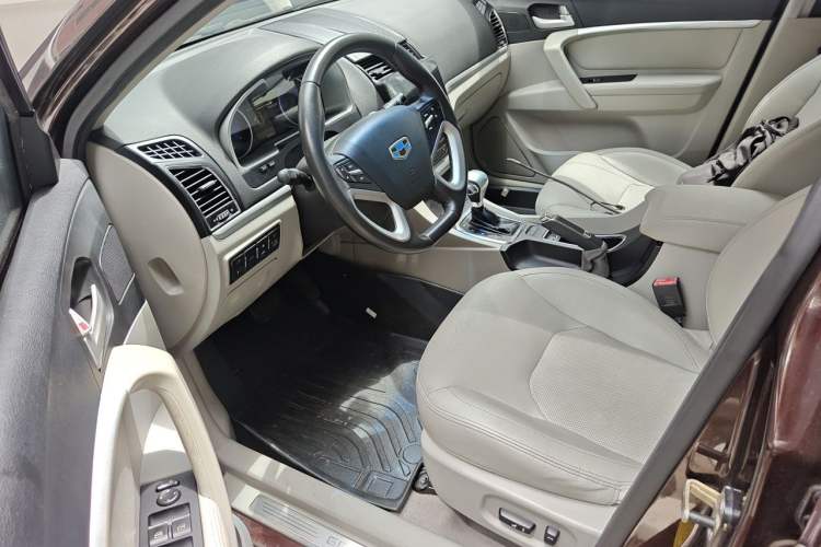 Used Geely Auto Emgrand 2014 Sedan 1.3T CVT Prestige Model Driver Seat