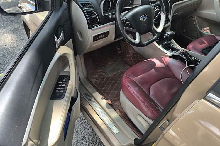 Used Geely Auto Emgrand 2014 Sedan 1.5L CVT Elite Model Driver Seat