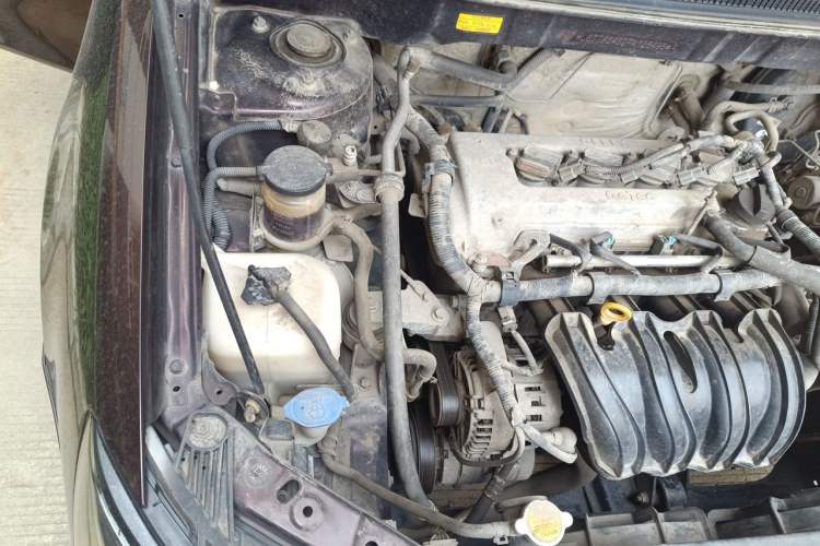 Used Geely Auto Emgrand 2014 Sedan 1.5L Manual Fashion Edition Engine Bay Right