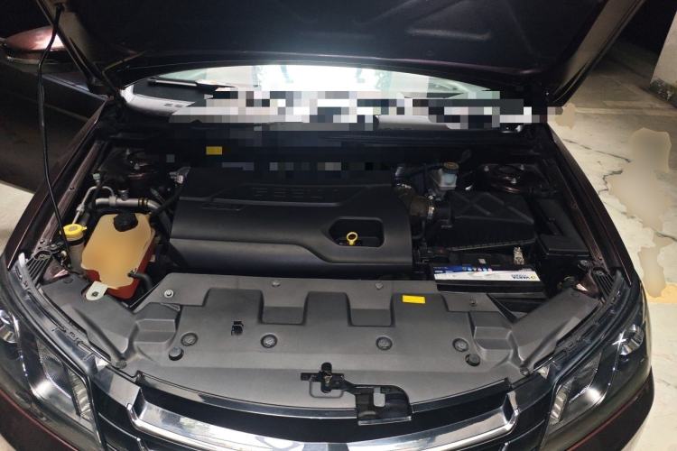 Used Geely Auto Emgrand 2014 Sedan 1.3T CVT Prestige Model Engine Bay