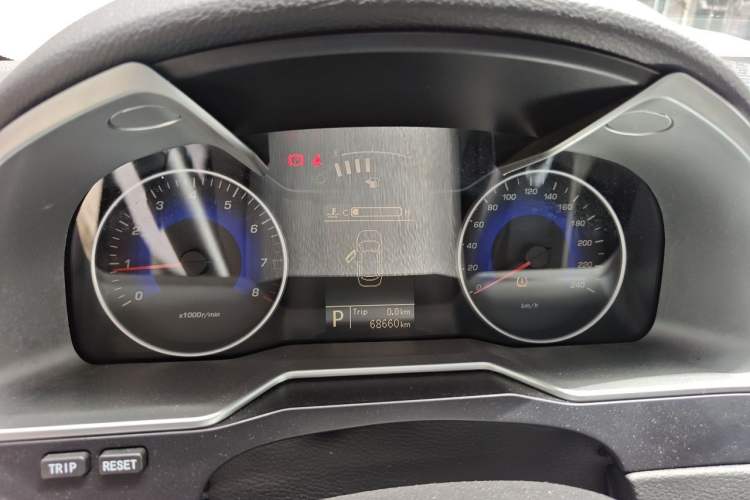 Used Geely Auto Emgrand 2014 Sedan 1.3T CVT Prestige Model Instrument Cluster