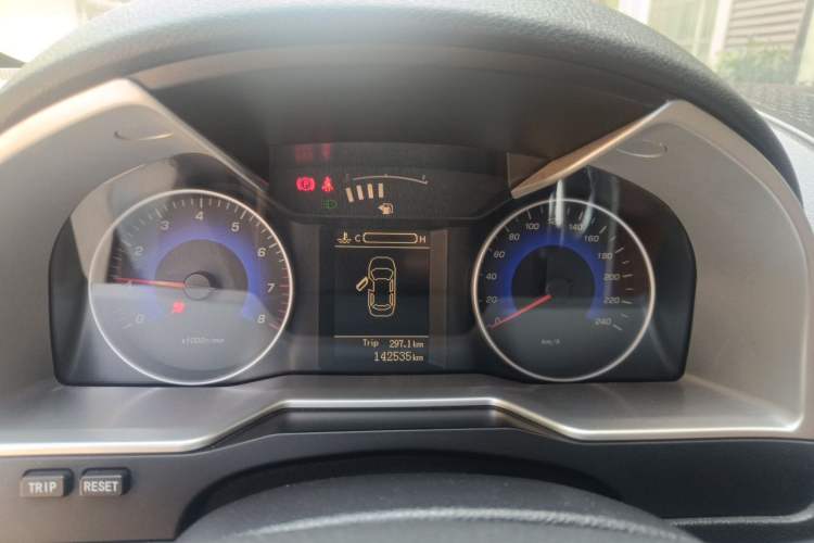 Used Geely Auto Emgrand 2014 Sedan 1.5L Manual Fashion Edition Instrument Cluster