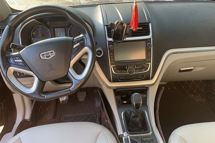 Used Geely Auto Emgrand 2014 Sedan 1.5L Manual Elite Model Interior 3