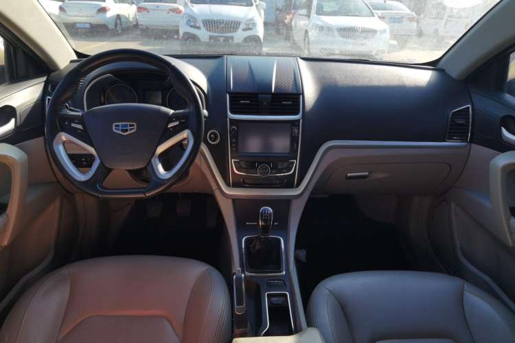 Used Geely Auto Emgrand 2014 Sedan 1.5L Manual Elite Model Interior 3