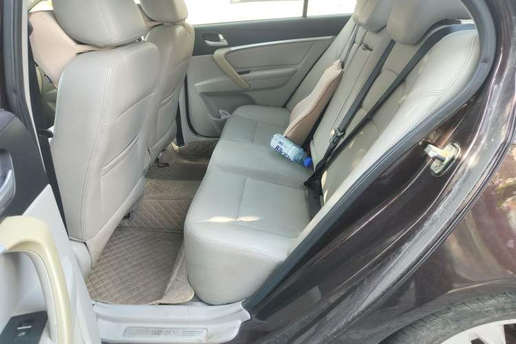 Used Geely Auto Emgrand 2014 Sedan 1.5L Manual Elite Model Left Rear Seat