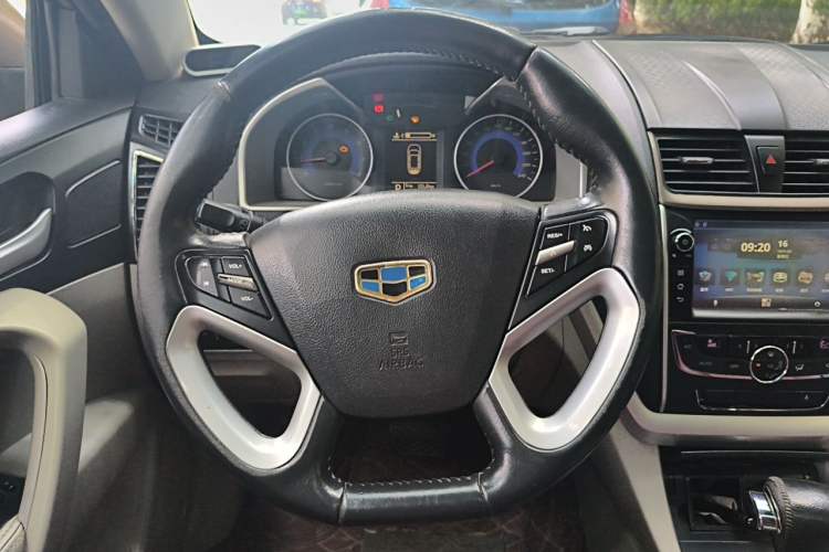 Used Geely Auto Emgrand 2014 Sedan 1.5L CVT Elite Model Steering Wheel