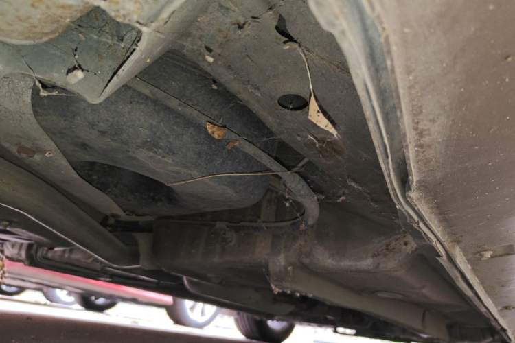 Used Geely Auto Emgrand 2014 Sedan 1.3T CVT Elite Model Chassis Rear Right