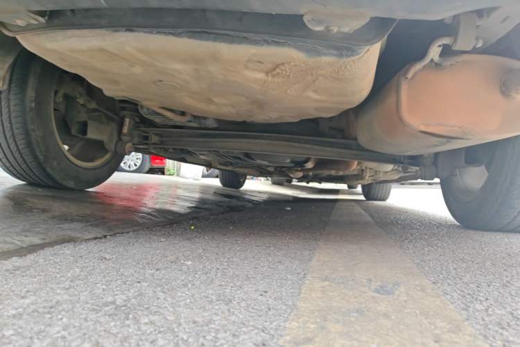 Used Geely Auto Emgrand 2014 Sedan 1.3T CVT Elite Model Chassis Rear