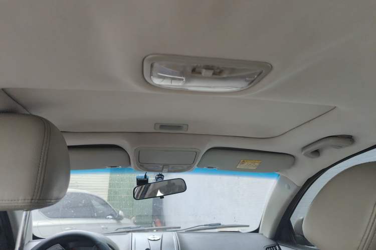 Used Geely Auto Emgrand 2014 Sedan 1.5L Manual Elite Model Headliner