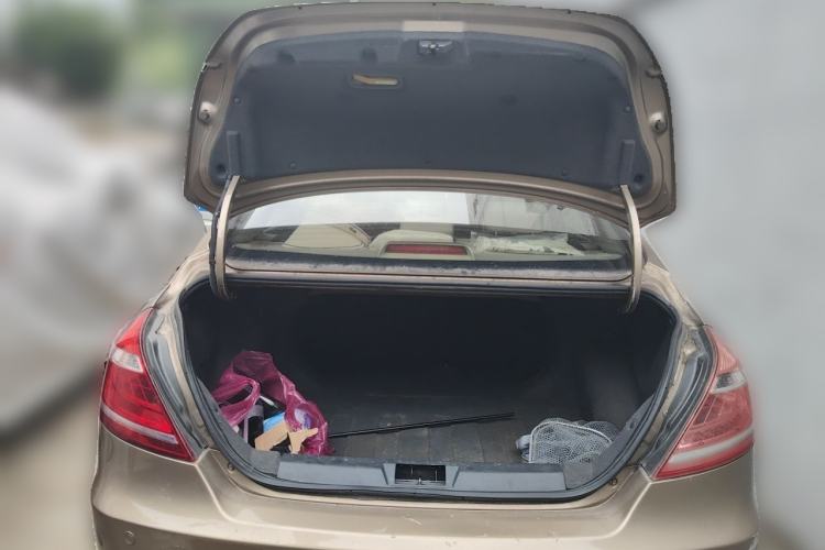 Used Geely Auto Emgrand 2014 Sedan 1.5L Manual Elite Model Trunk
