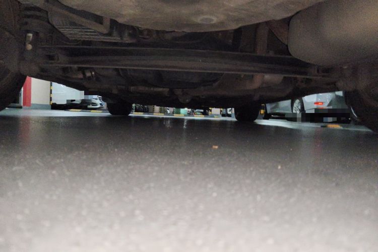 Used Geely Auto Emgrand 2014 Sedan 1.3T CVT Prestige Model Chassis Rear
