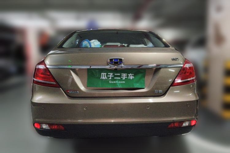 Used Geely Auto Emgrand 2014 Sedan 1.3T CVT Prestige Model Rear