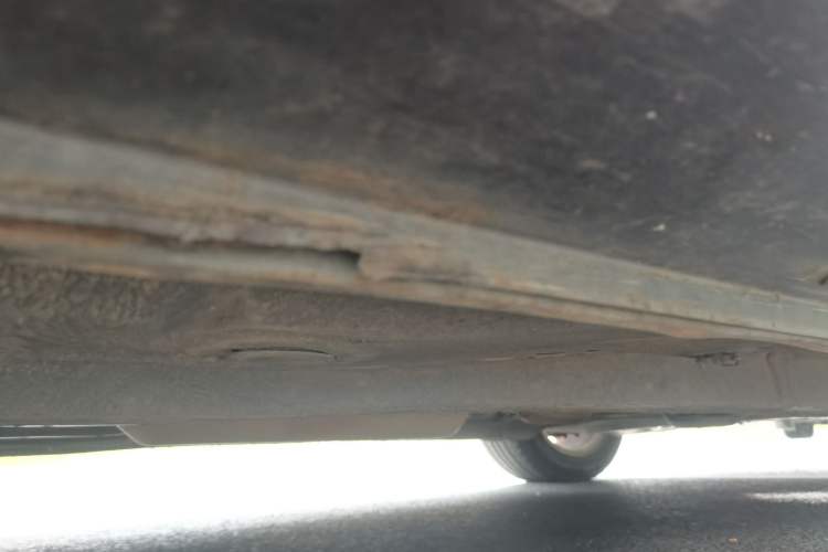 Used Geely Auto Emgrand 2014 Sedan 1.5L Manual Elite Model Chassis Front Right