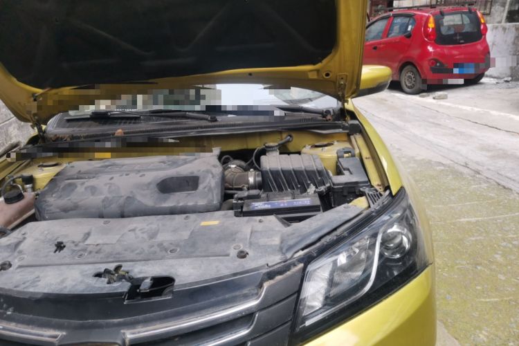 Used Geely Auto Emgrand 2014 Hatchback 1.3T Manual Elite Model Engine Bay Left