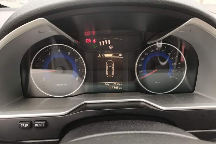 Used Geely Auto Emgrand 2014 Sedan 1.5L Manual Elite Model Instrument Cluster