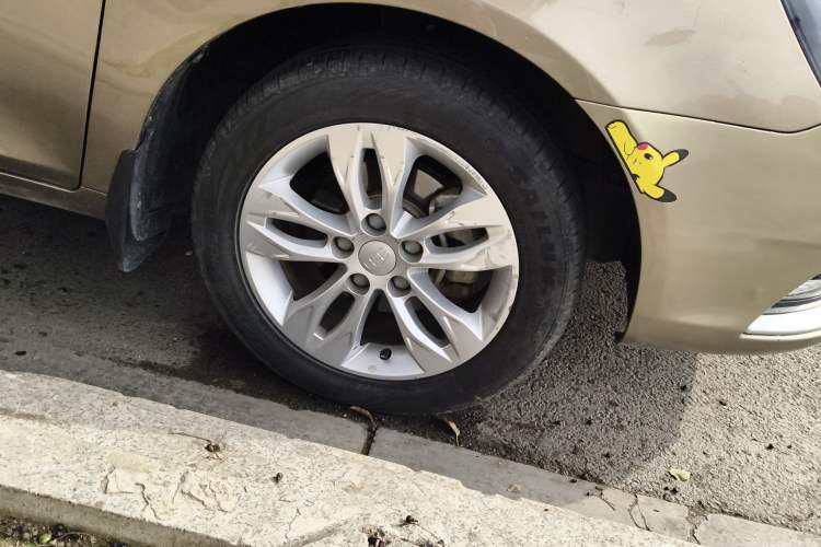 Used Geely Auto Emgrand 2014 Sedan 1.5L Manual Elite Model Right Front Wheel Hub