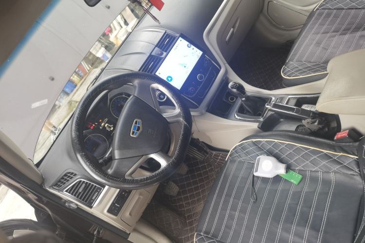 Used Geely Auto Emgrand 2014 Sedan 1.5L Manual Fashion Edition Steering Wheel